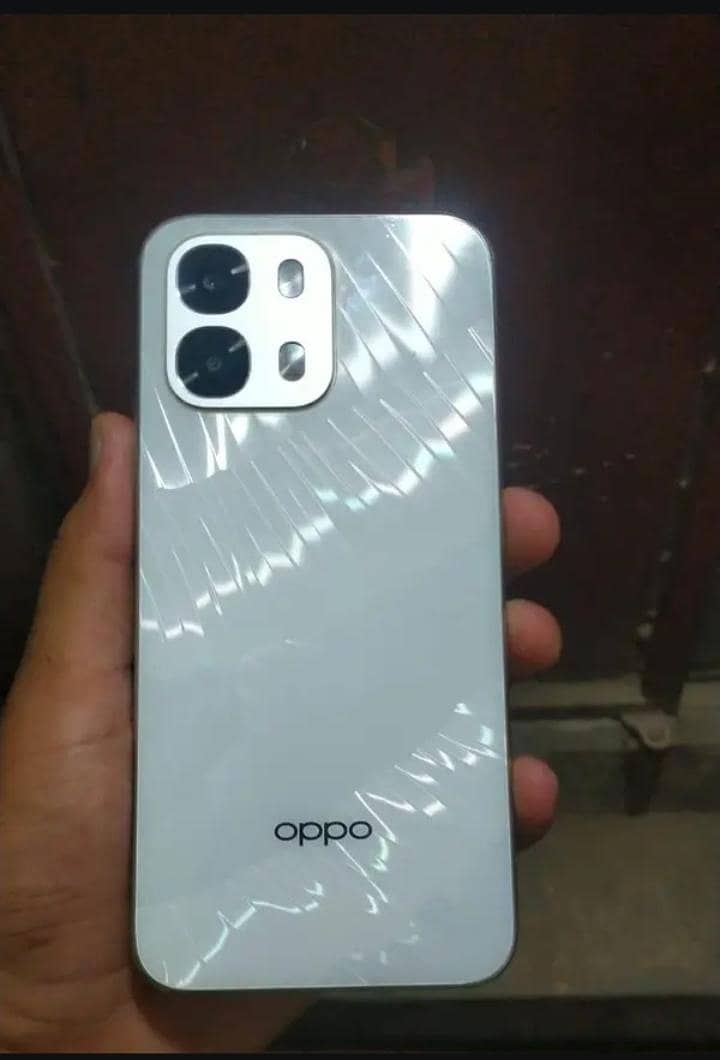 OPPO A6s 0