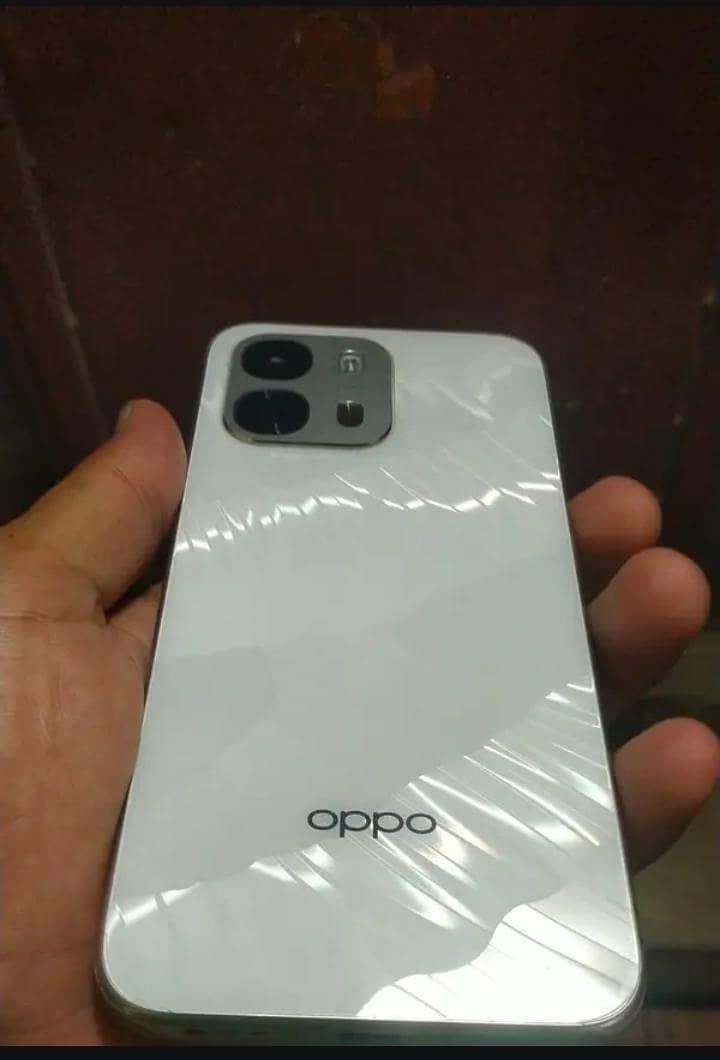 OPPO A6s 1