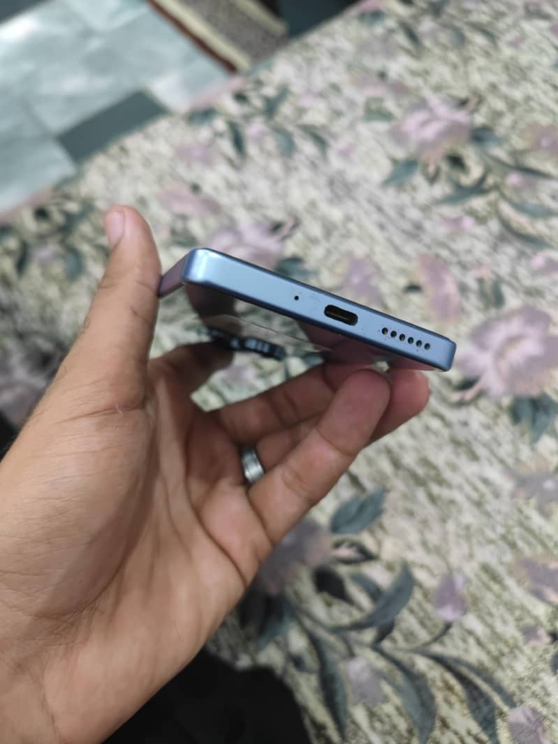 Xiaomi Redmi Note 13 Pro 4