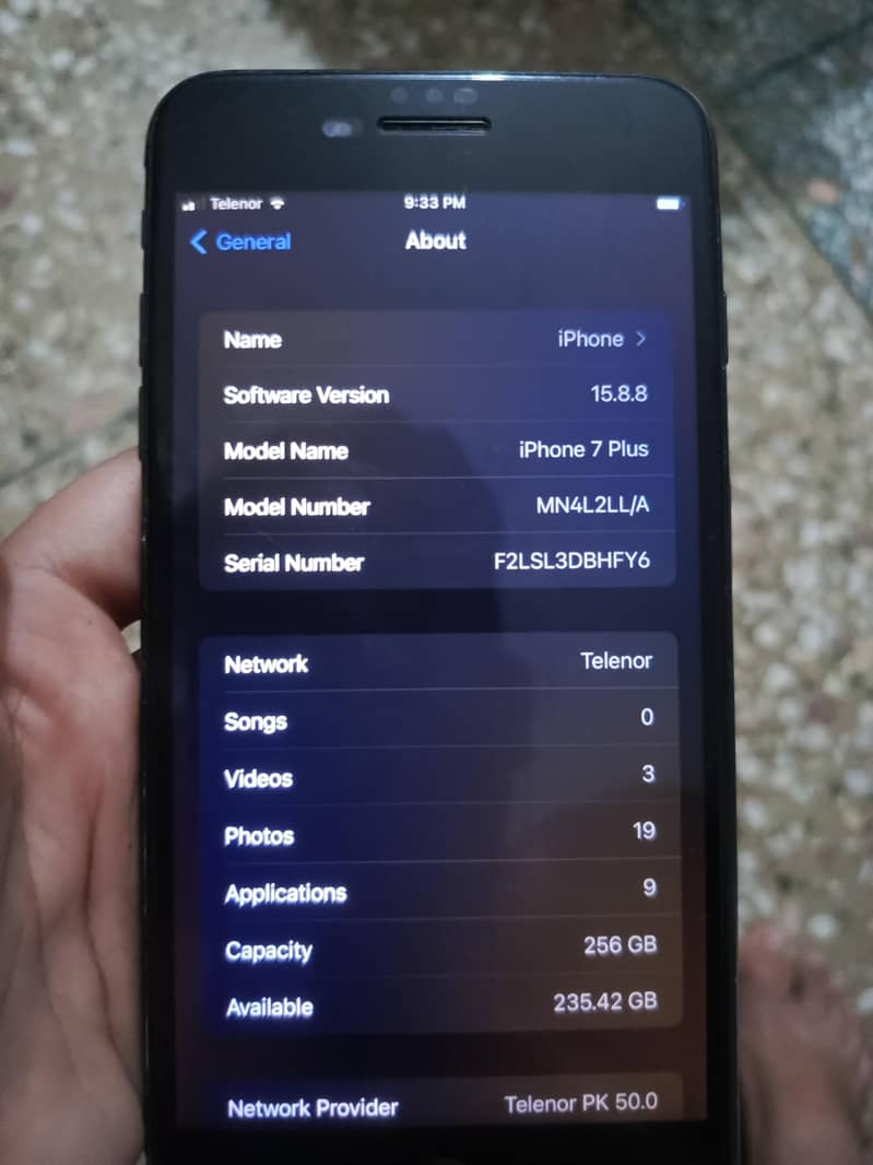 Apple iPhone 7 Plus 1