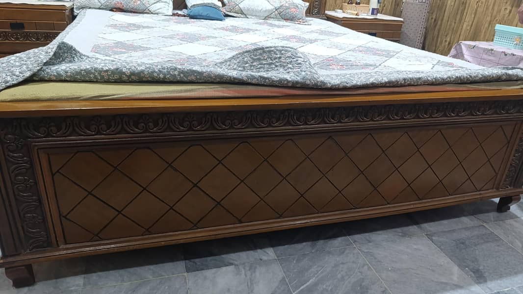 double bed with side tables 2