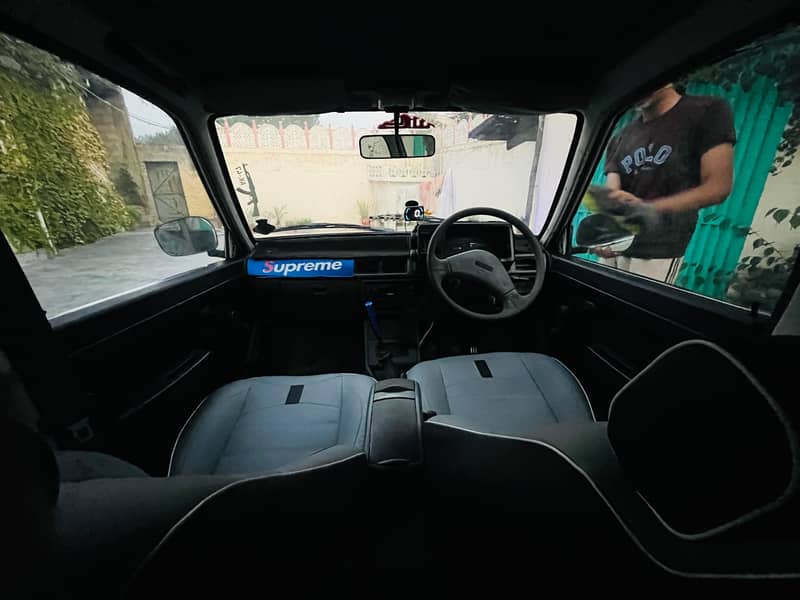 2005 model mehran vxr 12