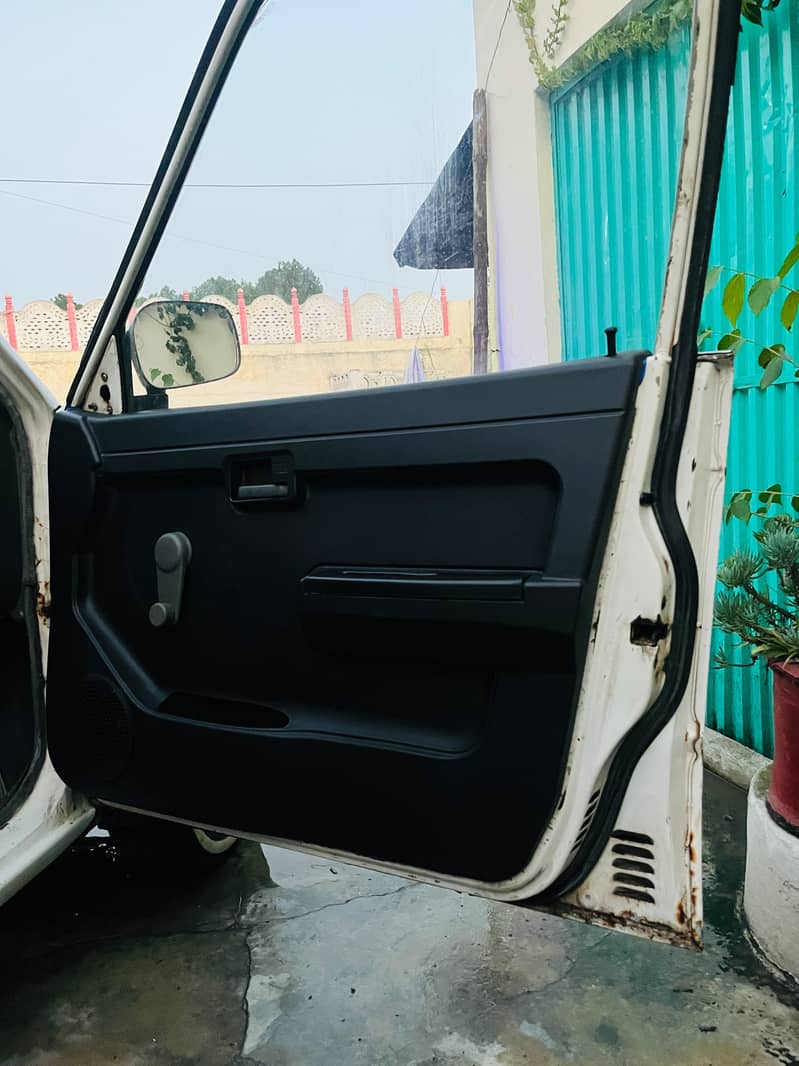 2005 model mehran vxr 17