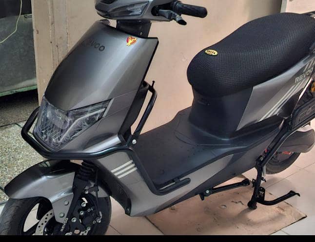 REVOO C32 0