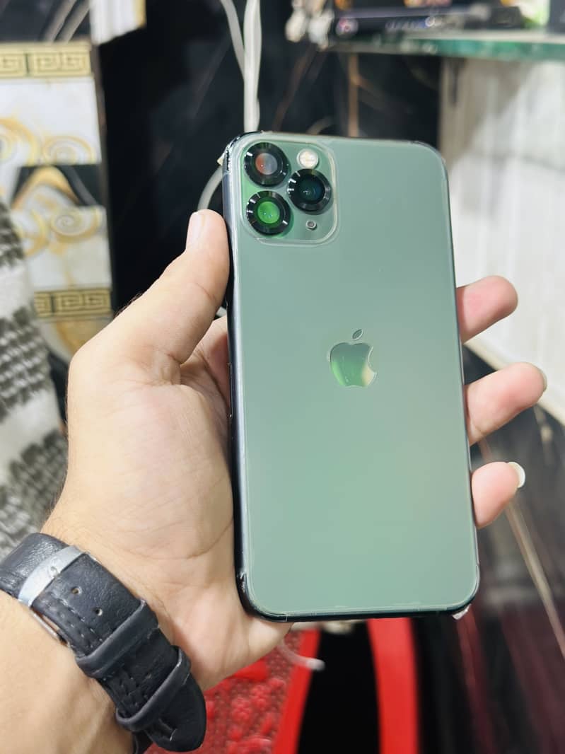 Apple iPhone 11 Pro 0