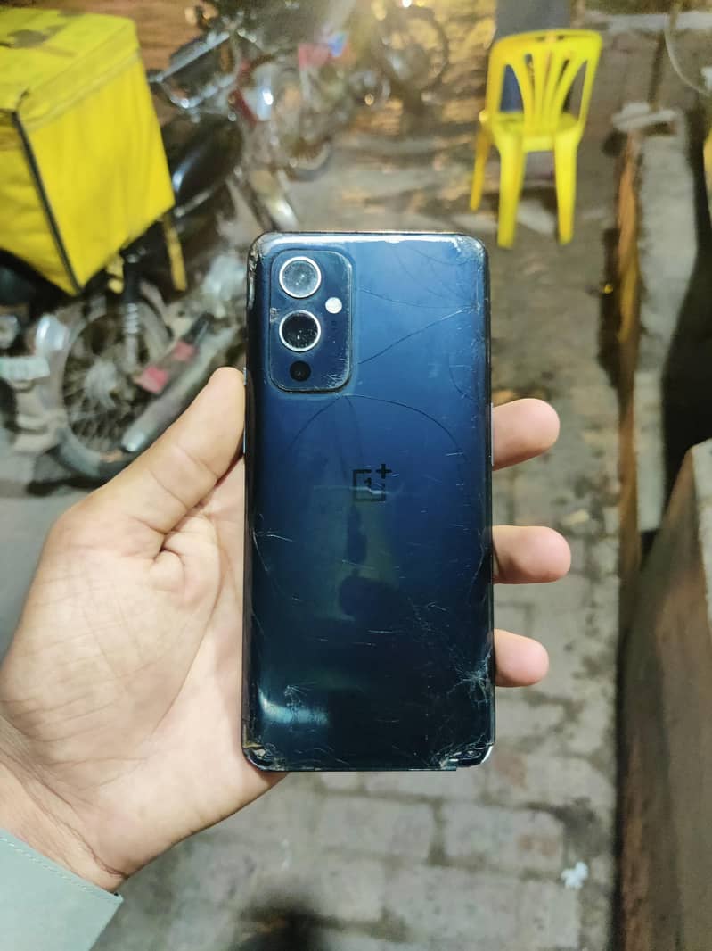 One plus 9.  . 5G 1
