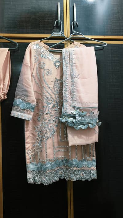 Elegant light pink dress