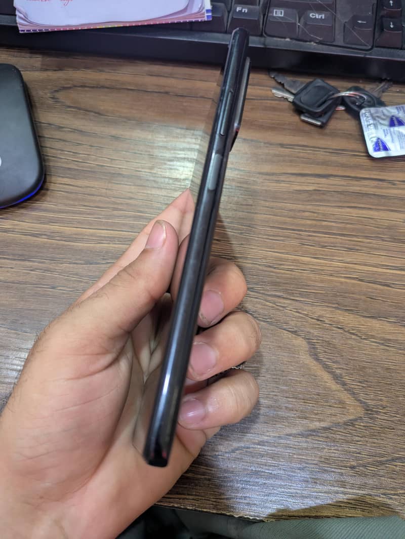 Xiaomi Redmi Note 10 Pro 3
