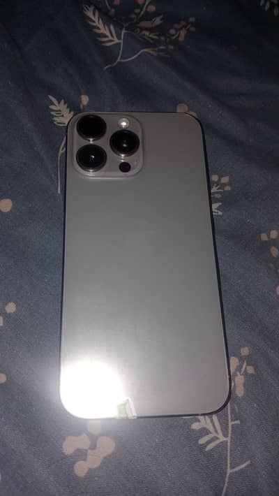 Apple iPhone 16 Pro Max jv