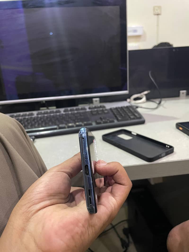 One Plus 9 4