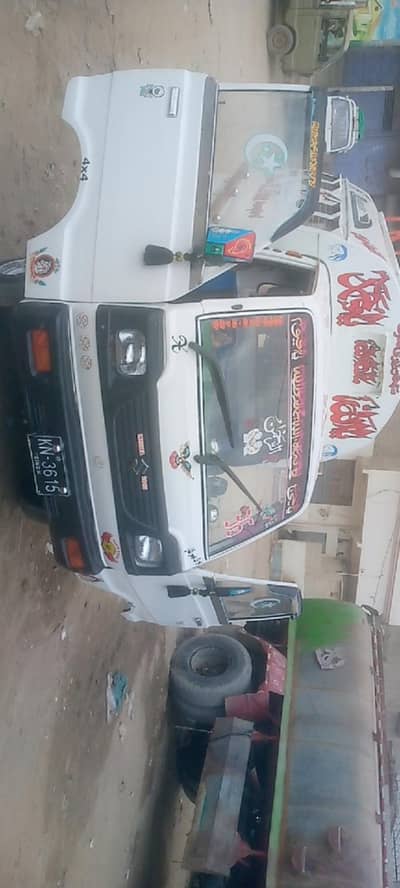 Suzuki Ravi 2004