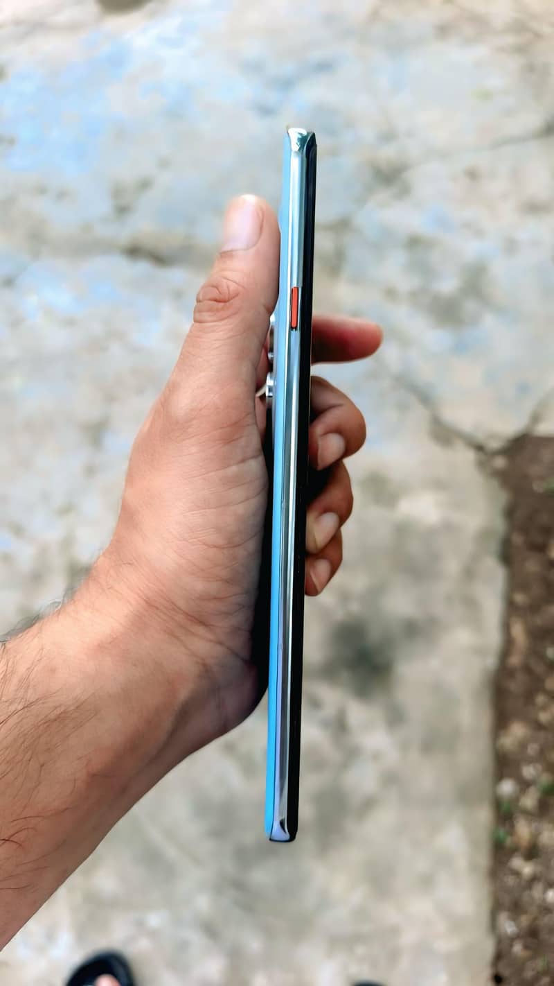 Tecno CAMON 40 Pro 2