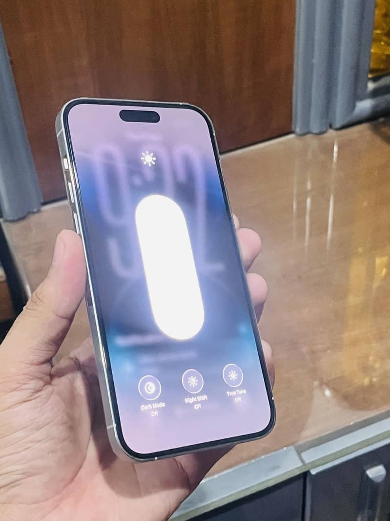 iphone 14 pro max 6