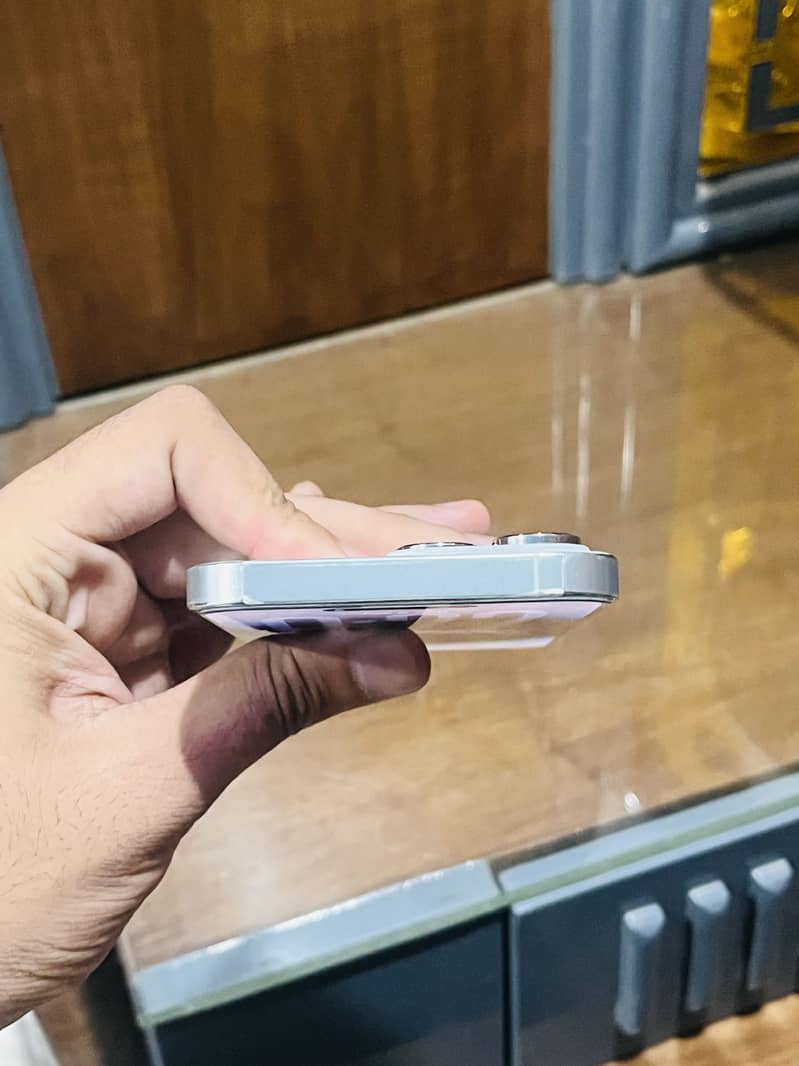 iphone 14 pro max 7