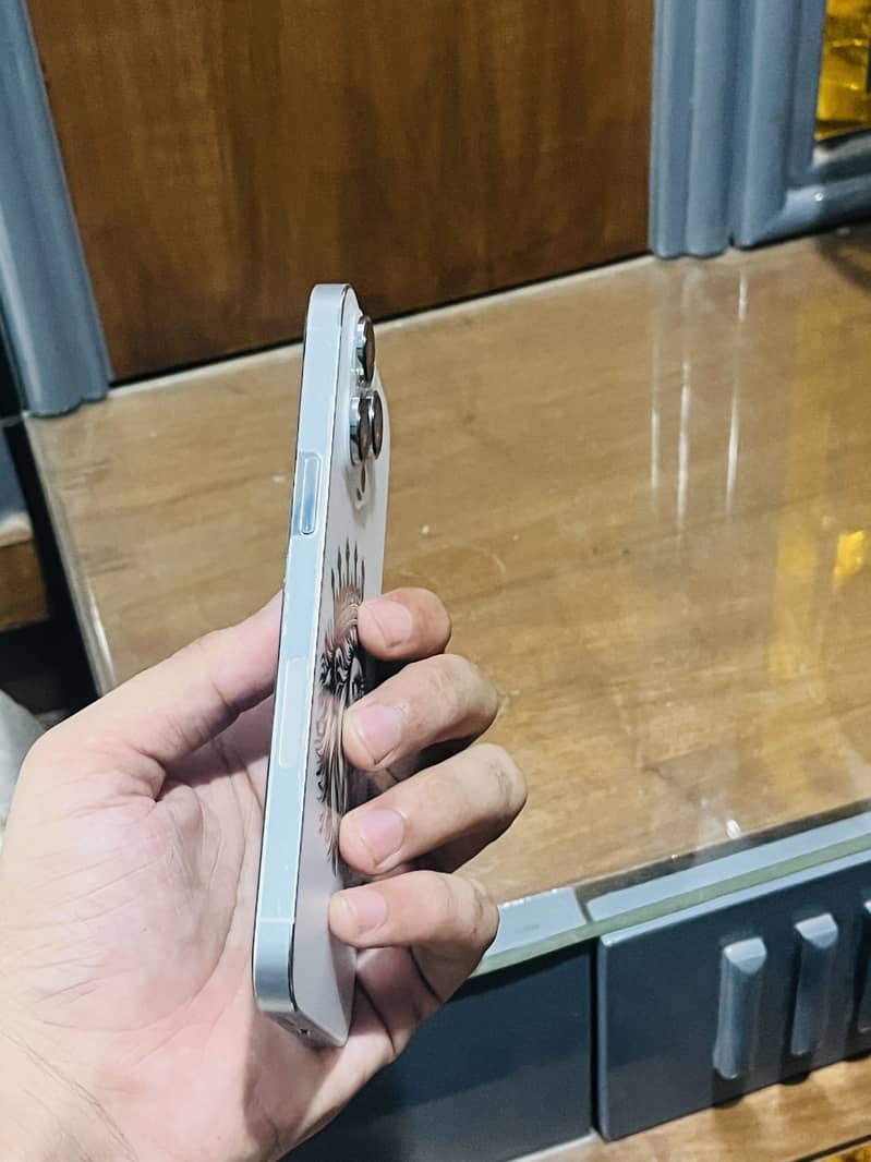 iphone 14 pro max 8