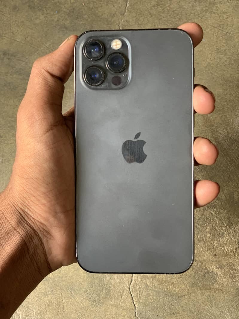 Apple iPhone 12 Pro 2