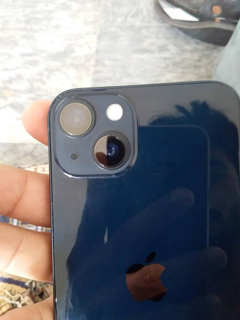 Apple iPhone 13 1