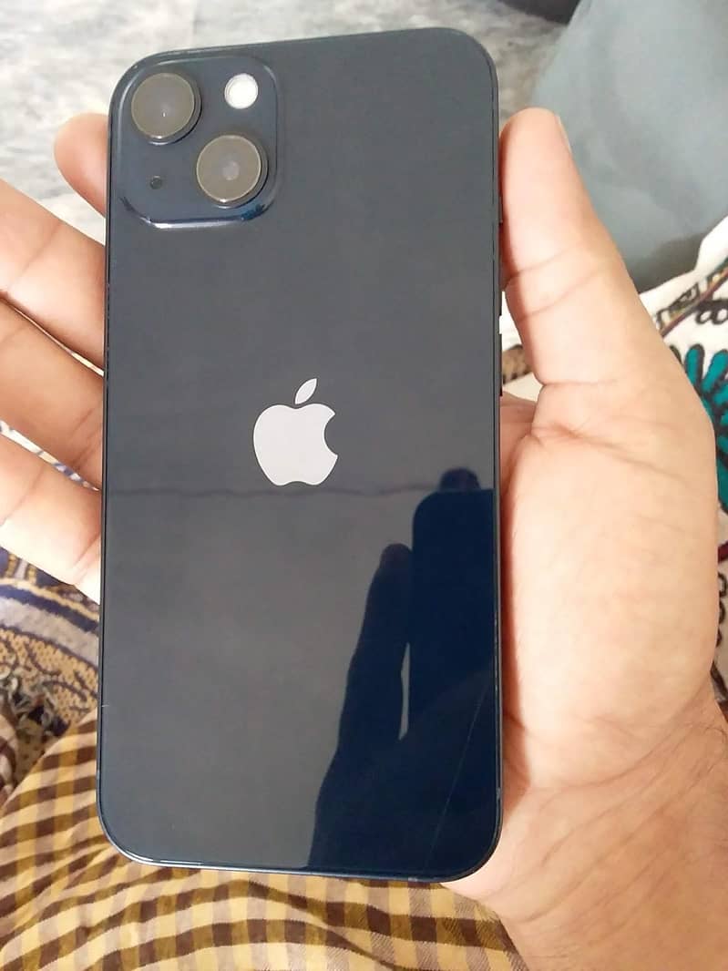Apple iPhone 13 3