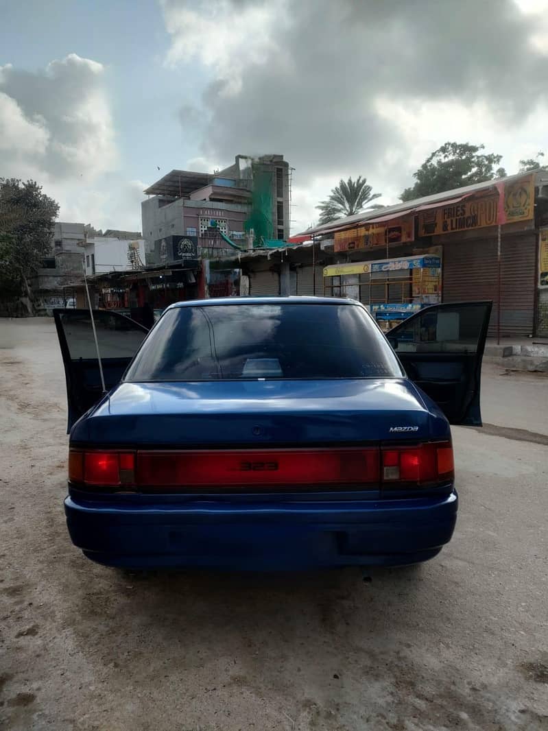 Mazda 323 1990 model 0