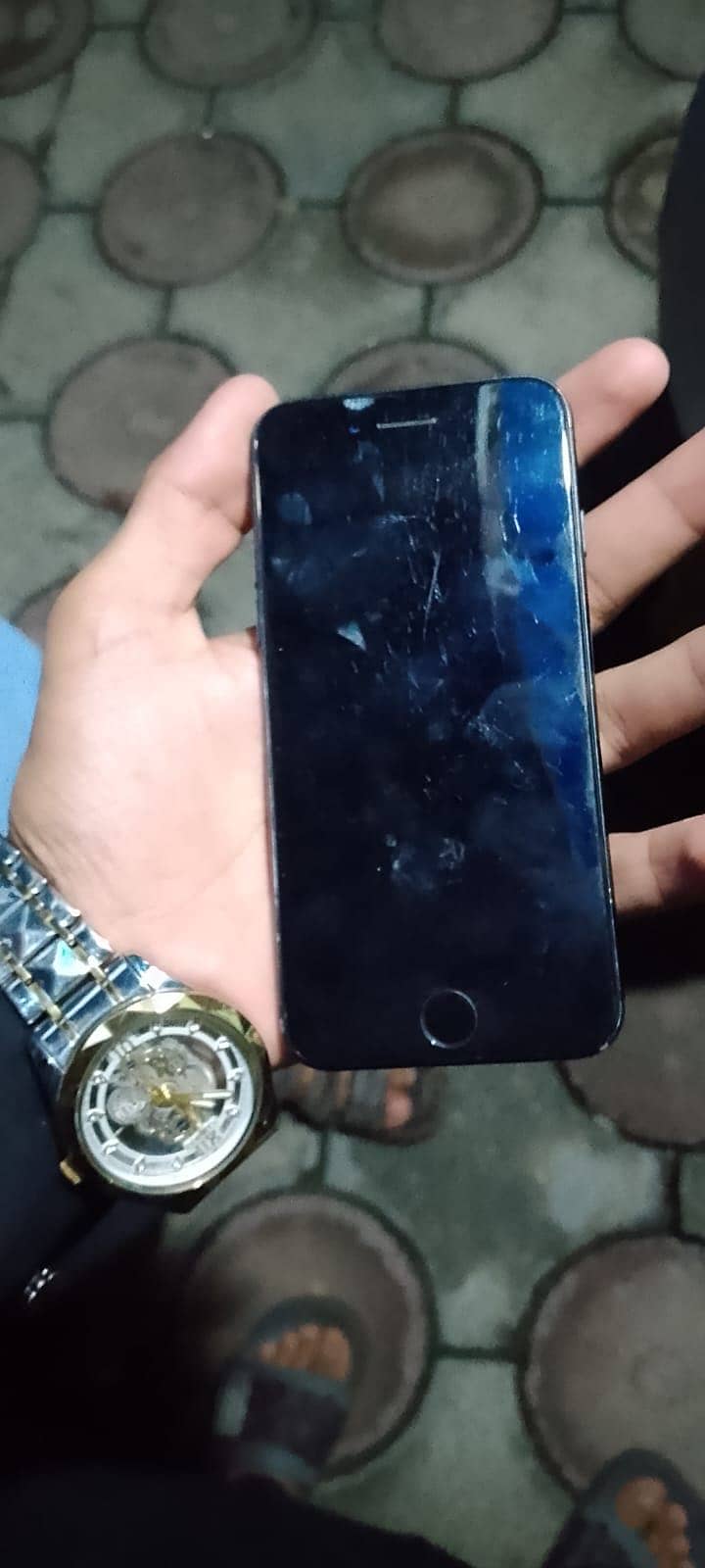 Apple iPhone 7 2