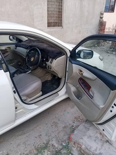 Toyota Corolla XLI 2011