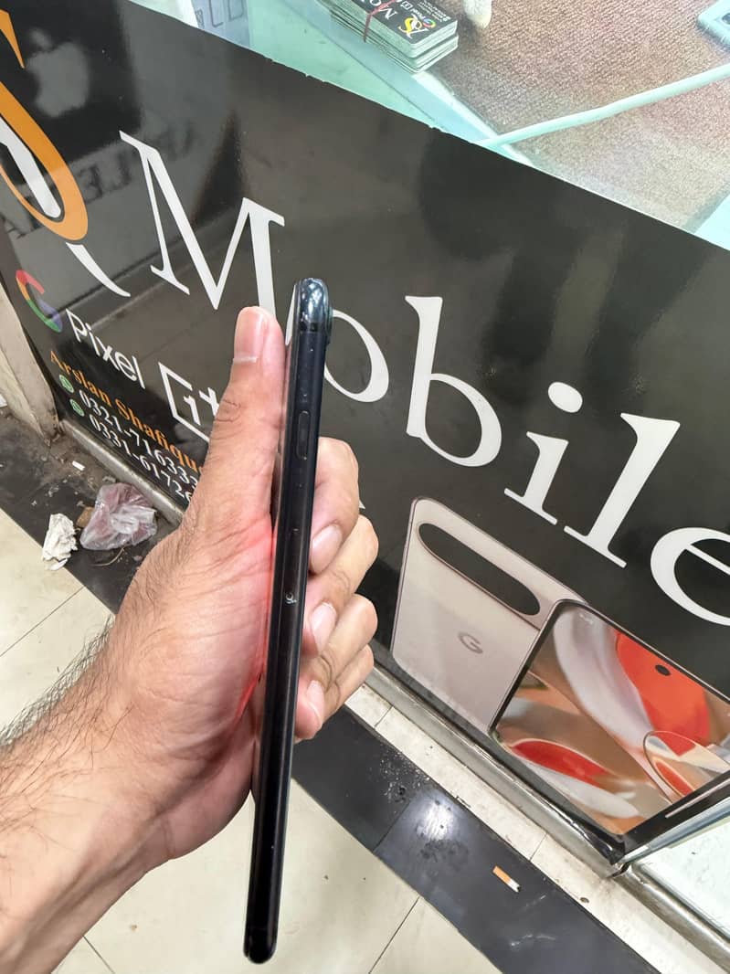 Apple iPhone 7 Plus 4