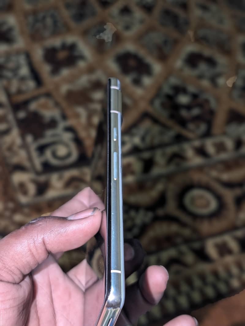 Google Pixel 7 Pro 6