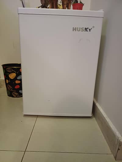 original Australian Husky Solid Door Compact Bar Fridge