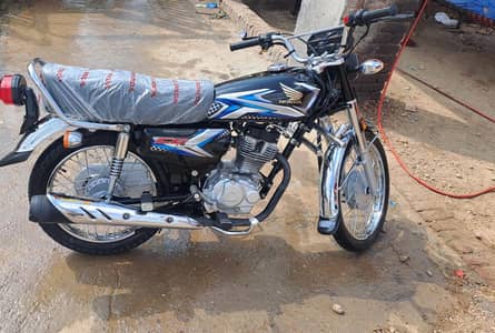 honda 125 black 2025