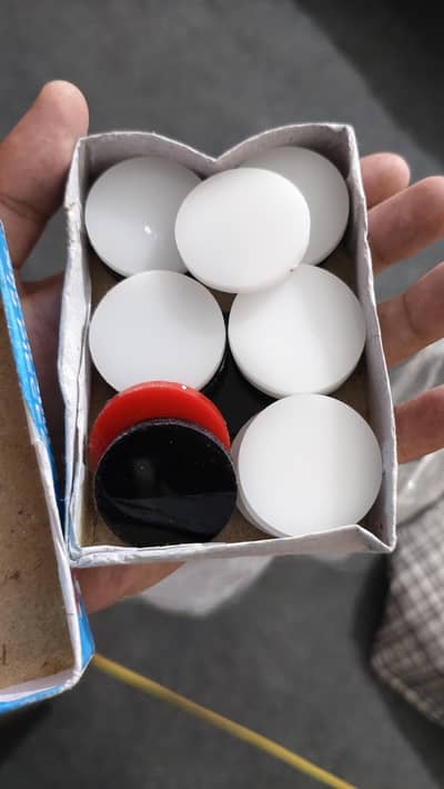 Carom board