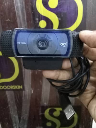 Logitech C920 HD Pro Webcam  -1080p
