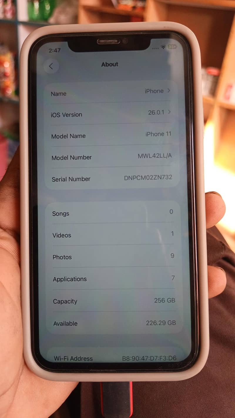 Apple iPhone 11 3