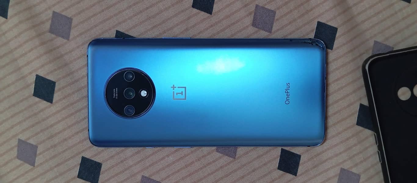 One Plus 7T 1