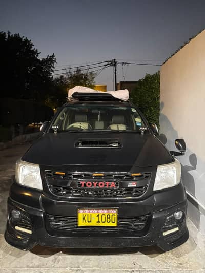Hilux Vigo Champ G 2013 – Excellent Condition