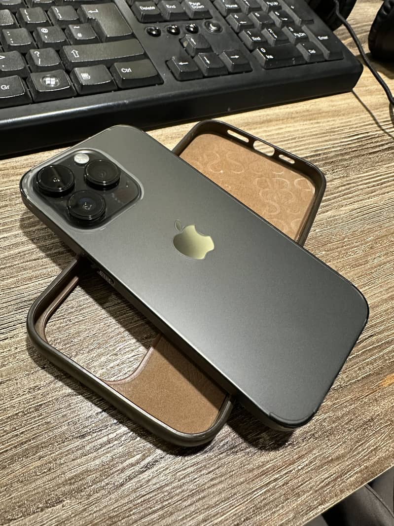 Apple iPhone 14 Pro 1