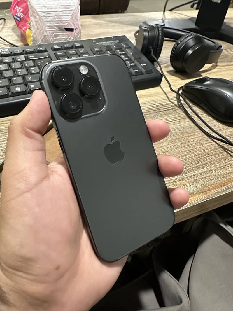Apple iPhone 14 Pro 4
