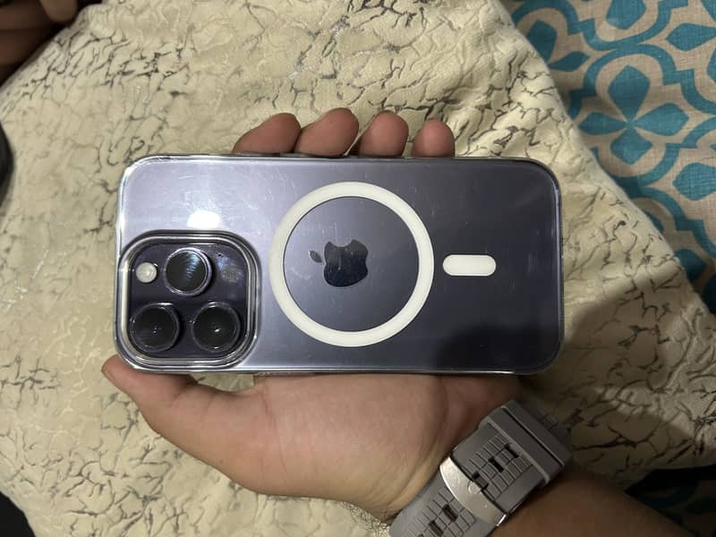 Apple iPhone 14 Pro 3