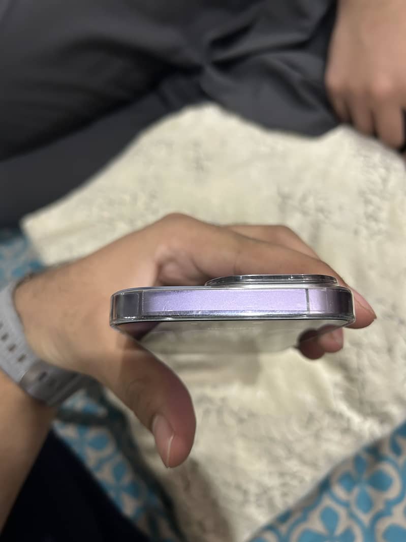Apple iPhone 14 Pro 4