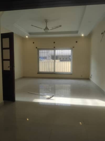 10 Marla House available for rent bahria enclave islamabad