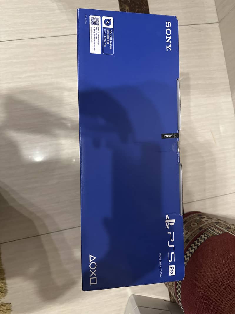 PS5 PRO SEALED 4
