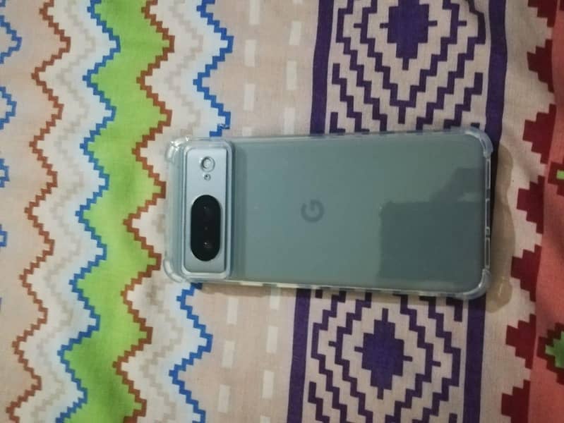 Google Pixel 8 2