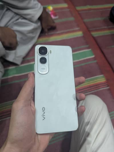 Vivo Y400