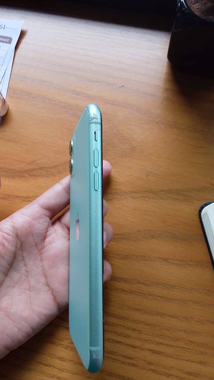 Apple iPhone 11 1