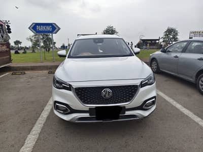 MG HS 2021