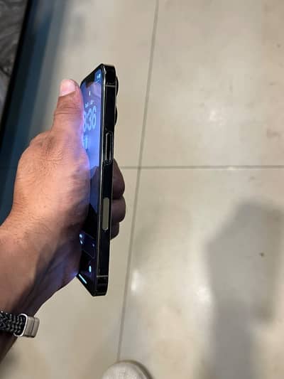 Apple iPhone 13 Pro
