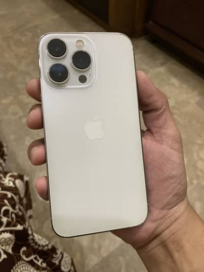 Apple iPhone 13 Pro