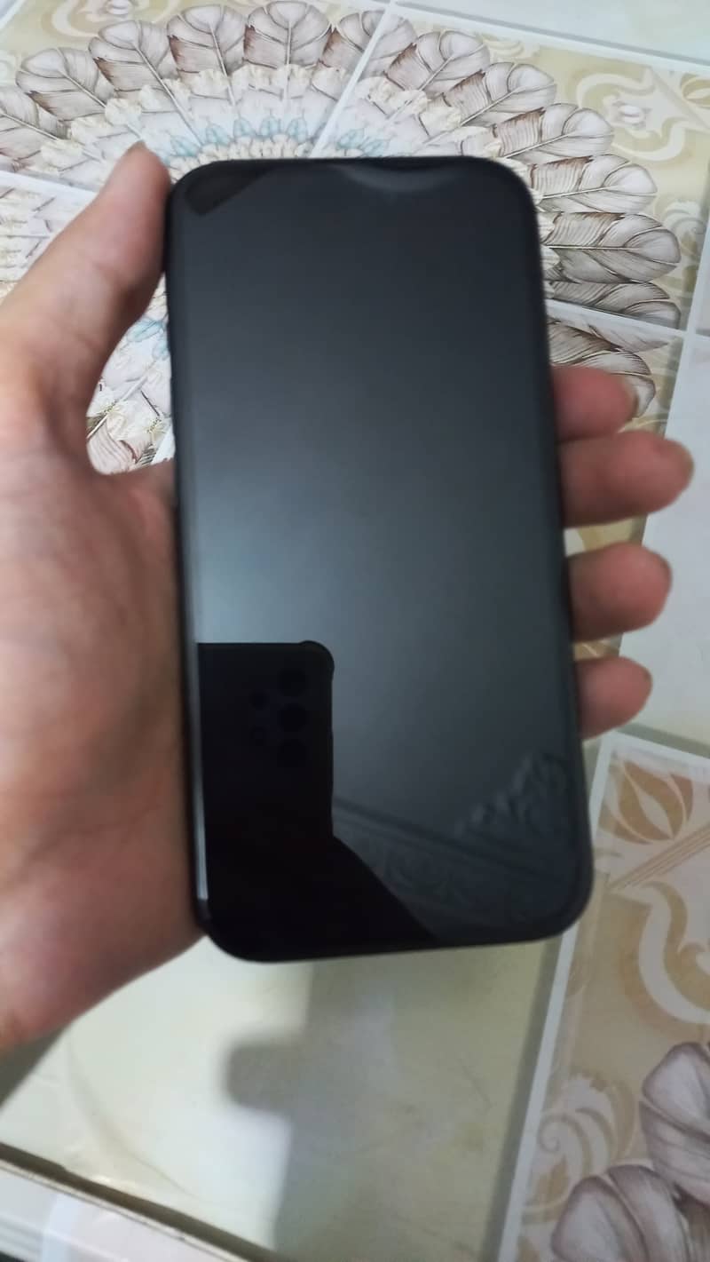 Apple iPhone 15 0