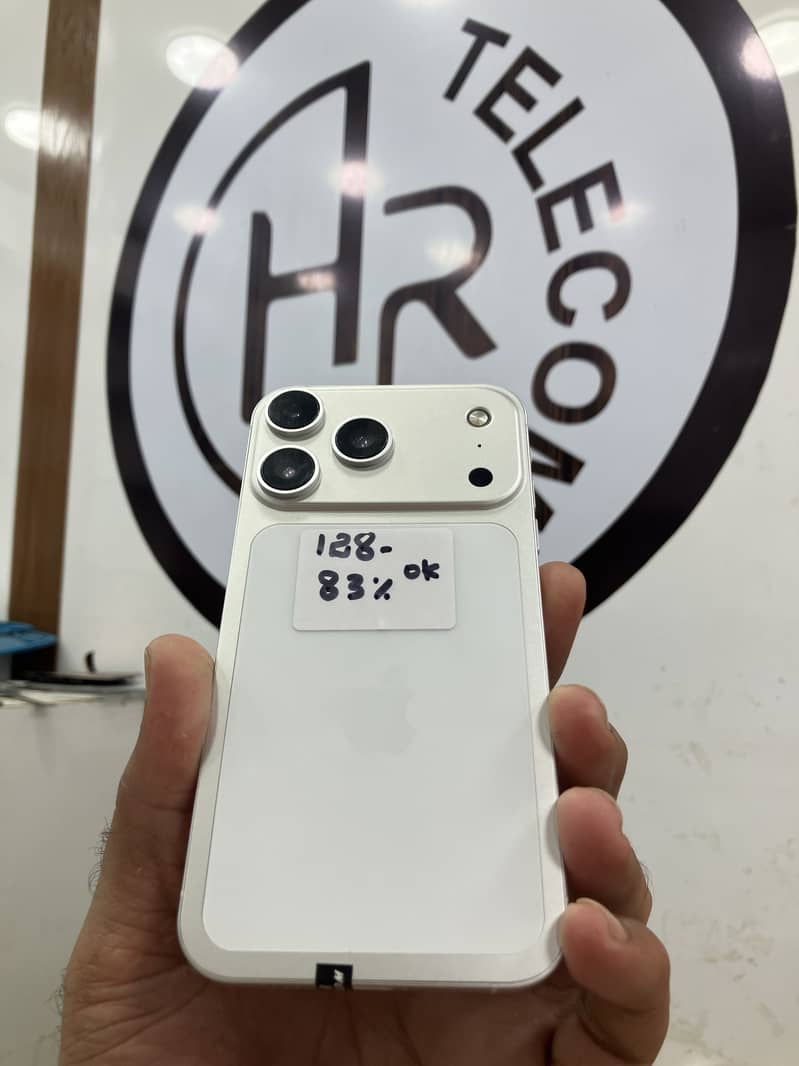 Apple iPhone XR 0