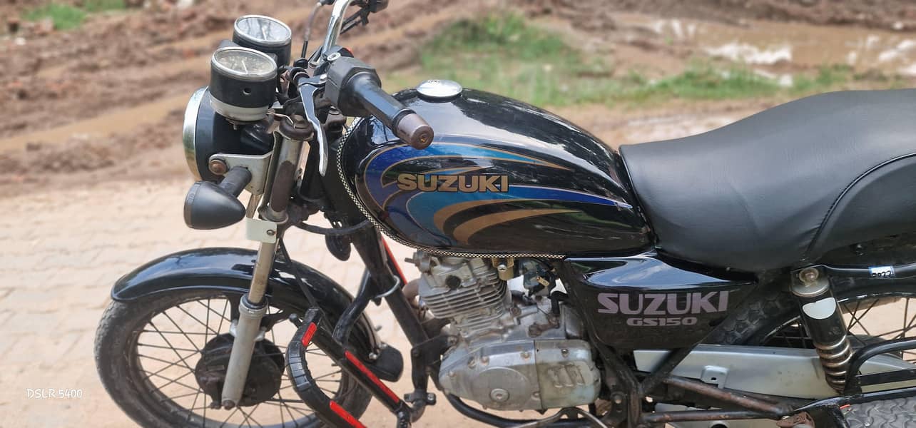 Suzuki GS125 0