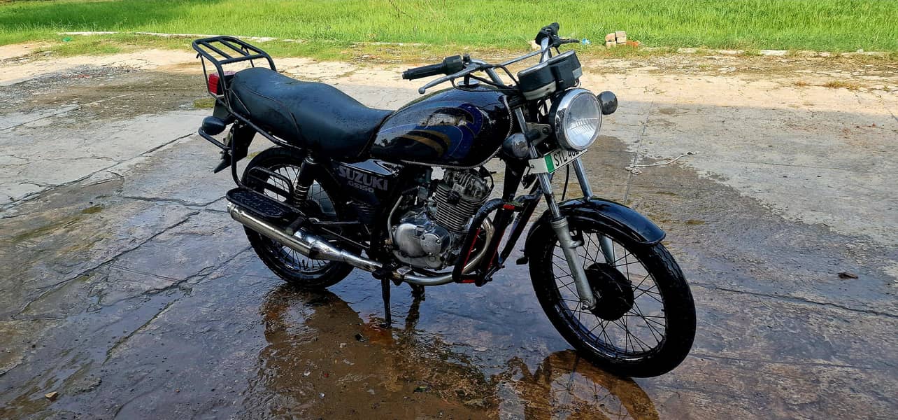 Suzuki GS125 6